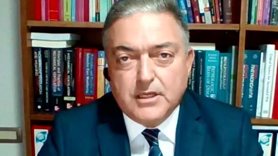 Βασιλακόπουλος: «Ο αριθμός των θανάτων από κορωνοϊό είναι μεγάλος»