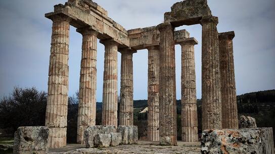 Η αρχαία Νεμέα, η μυθική πόλη του Ηρακλή, από ψηλά