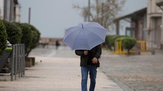 Βροχές, σποραδικές καταιγίδες και σκόνη από την Αφρική - Ο καιρός στην Κρήτη