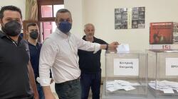 Εκλογές ΣΥΡΙΖΑ-ΠΣ: Στον Κρουσώνα ψήφισε ο Χάρης Μαμουλάκης