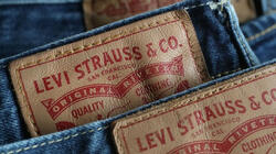 Η εταιρεία Levi Strauss & Co αποχωρεί οριστικά από την Ρωσία