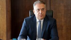 Θεοδωρικάκος: Σε εξέλιξη οι συζητήσεις για μείωση τιμών