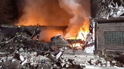 Ματωμένη νύχτα στην Ουκρανία: 9 νεκροί από τα ρωσικά πλήγματα, χτυπήθηκε το κέντρο της Ζαπορίζια