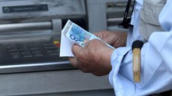Πότε πληρώνονται οι συντάξεις του Ιουνίου