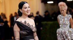 Κέιτι Πέρι: Το βίντεο από τη βραδιά που η Ρούμπι Ρόουζ την κατηγορεί για σεξουαλική επίθεση