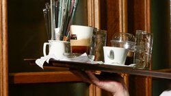 σερβιτόρος