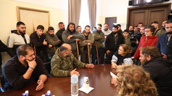 Αγρότες αποκεντρωμένη ηρακλειου