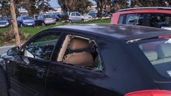 αυτοκινητα σπασμένα αεροδρομιο 