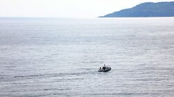 Επιχείρηση εντοπισμού αγνοούμενων μεταναστών στην Ικαρία – Επέβαιναν σε λέμβο