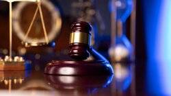 δικαιοσύνη δικη δικαστήριο