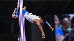 Πανελλήνιο ρεκόρ ανοιχτού και κλειστού με 6,17μ. ο απίστευτος Εμμανουήλ Καραλής!