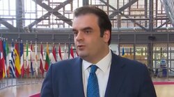 Πιερρακάκης: Προειδοποιεί για παρατεταμένη ενεργειακή αστάθεια και αφήνει ανοιχτό το ενδεχόμενο χρήσης στρατηγικών αποθεμάτων