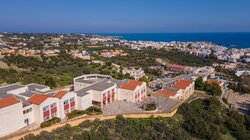 Χερσόνησος: Βλάβη στο δίκτυο ηλεκτροδότησης κρατά κλειστά τα Δημοτικά, το Γυμνάσιο και το Λύκειο!