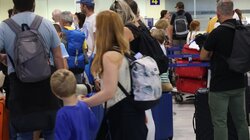 Ηράκλειο: Προβλήματα με τις πτήσεις στο «Ν.Καζαντζάκης», λόγω αφρικανικής σκόνης και ισχυρών ανέμων