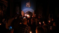 Η κορύφωση της πασχαλινής λατρείας: Πότε αναμένεται στην Κρήτη το Άγιο Φως