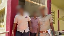 Ινδία: Εννέα αστυνομικοί καταδικάστηκαν σε θάνατο για τον ξυλοδαρμό μέχρι θανάτου ενός εμπόρου και του γιου του κατά διάρκεια της πανδημίας COVID-19