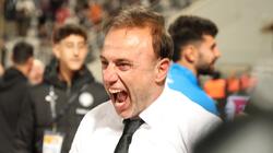 Χρήστος Κόντης: «Δεν μπορώ να φτάσω τον Γκέραρντ, είμαι ένας προπονητής που προσπαθεί να γράψει την δική του ιστορία»