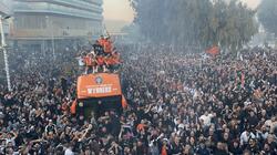 «Κάηκε» το Ηράκλειο για το καμάρι της Κρήτης: Όλα τα videos του Cretalive από την εντυπωσιακή φιέστα του ΟΦΗ!