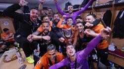 ΟΦΗ: Το πάρτι στα αποδυτήρια