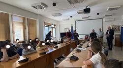 Μικροί μαθητές στο Δημαρχείο Βιάννου, είχαν συνάντηση με τον Δήμαρχο - Φωτογραφίες