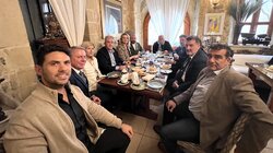 Ρέθυμνο - Ιωάννινα: Ενίσχυση της συνεργασίας στον τομέα του τουρισμού