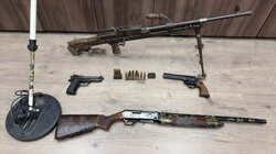  Στα χέρια της ΕΛ.ΑΣ. 68χρονος με βαρύ οπλισμό και εξοπλισμό ανίχνευσης