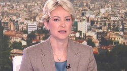 Αλεξάνδρα Σδούκου: Το να είσαι βουλευτής ή υπουργός δεν προϋποθέτει πτυχίο – Αχρείαστη περιπέτεια οι συζητήσεις για πρόωρες εκλογές