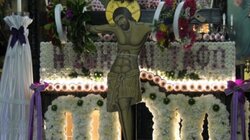 επιτάφιος στολισμος