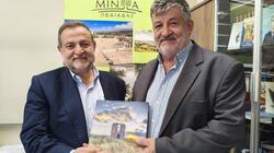 Συνάντηση Δημάρχου Μινώα Πεδιάδας Βασίλη Κεγκέρογλου με το Δήμαρχο Πωγωνίου Κωνσταντίνο Καψάλη
