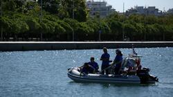 Ηλικιωμένος παραπάτησε και έπεσε στον Θερμαϊκό