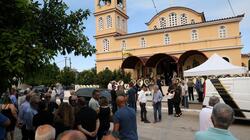 Συγκίνηση στο «τελευταίο αντίο» στον Τάκη Γκώνια