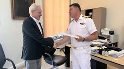 kalokairinos_orfanos