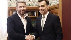 Στο ΠΑΣΟΚ ο Μιχάλης Χουρδάκης - Τι συζήτησε με τον Νίκο Ανδρουλάκη