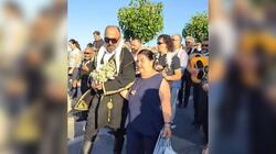 Μεγάλο γλέντι στα Ανώγεια για τον Λευτέρη και την Κλειώ! - Βίντεο