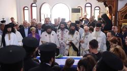 Ρέθυμνο: Με τη γαλανόλευκη στην τελευταία του κατοικία ο Παντελής Διαμαντάκης