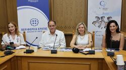 Η γυναικεία δημιουργία συναντά τη μνήμη, την υφαντική παράδοση και τη σύγχρονη τέχνη