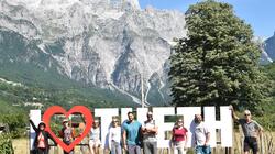 Κρητικοί ορειβάτες στα "Καταραμένα Βουνά" ή "Βαλκανικές Άλπεις"