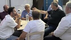 Μανόλης Χνάρης, Πυρόπληκτοι