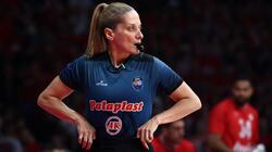 Ταυτοποιήθηκε άνδρας για συκοφαντικές αναρτήσεις σε βάρος της Βάσως Τσαρούχα
