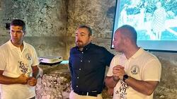 Κουνάβοι, Φραγκίσκος Παρασύρης 