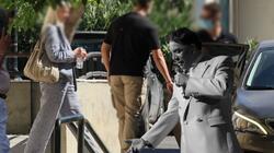 Γιώργος Μαζωνάκης: Σε «λαϊκή αγρυπνία» από το απόγευμα της Κυριακής η σορός του - Τι θα υποστηρίξουν οι δύο γιατροί ενώπιον του ανακριτή
