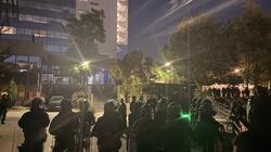 Κόσοβο: Δεκαεπτά τραυματίες σε συγκρούσεις διαδηλωτών με την αστυνομία