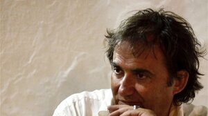 «Η γιορτή του πένθους»: Μια παράσταση με τον Λουδοβίκο των Ανωγείων στον Άγιο Νικόλαο