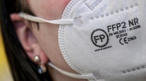 10.000 μάσκες σε μαθητές-εκπαιδευτικούς μοιράζει ο Δήμος Θέρμης