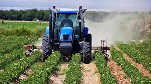 Θεσσαλονίκη: Να "επενδύσουν στη γνώση" ζήτησαν από τους αγρότες οι υφυπουργοί Σ. Κεδίκογλου και Γ. Στύλιος