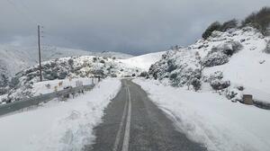 Στα λευκά ντύθηκαν όλα τα Δωδεκάνησα
