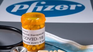 Η κυβέρνηση Μπάιντεν διπλασιάζει την παραγγελία της για το χάπι κατά της Covid της Pfizer