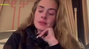 Δακρυσμένη η Adele ανακοίνωσε την ακύρωση των εμφανίσεών της στο Λας Βέγκας