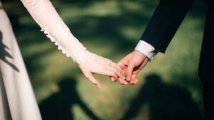 Νύφη έκανε μπάχαλο ... το γάμο της, λόγω μιας απαίτησης του γαμπρού!