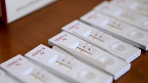 Η περιπέτεια για ένα τεστ κορωνοϊού